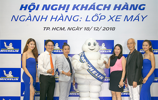 Hội nghị khách hàng cuối năm 2018 ngành hàng Lốp xe máy